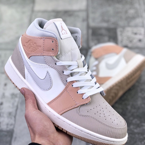 air jordan 1 mid khaki